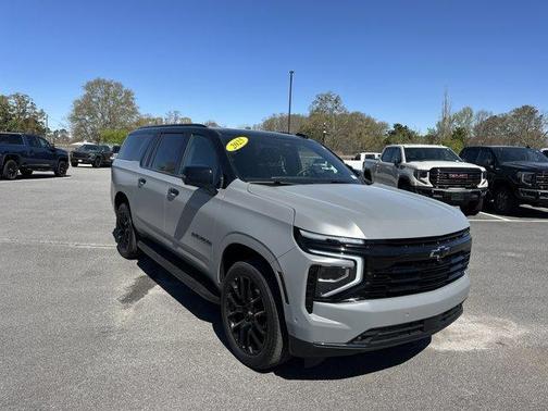 2025 Chevrolet Suburban RST