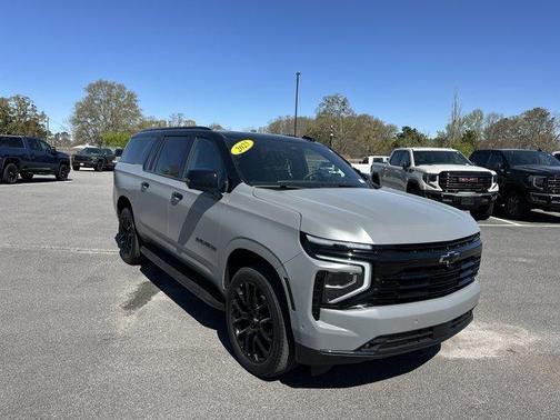 2025 Chevrolet Suburban RST