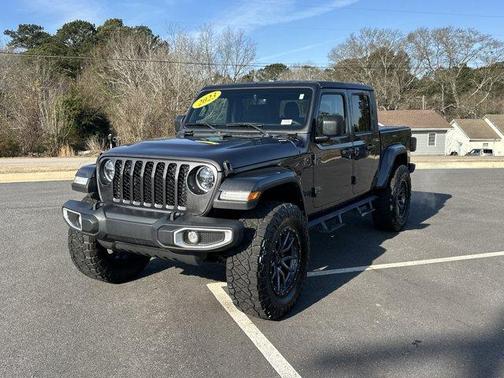 2023 Jeep Gladiator Sport