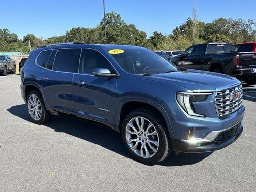 2025 GMC Acadia Denali