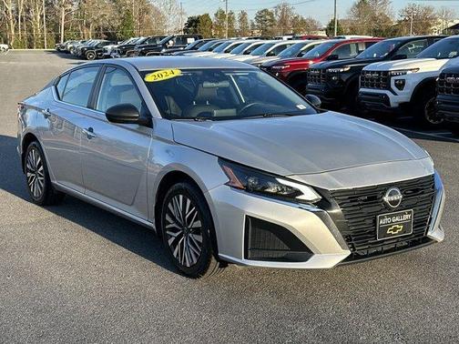 2024 Nissan Altima 2.5 SV