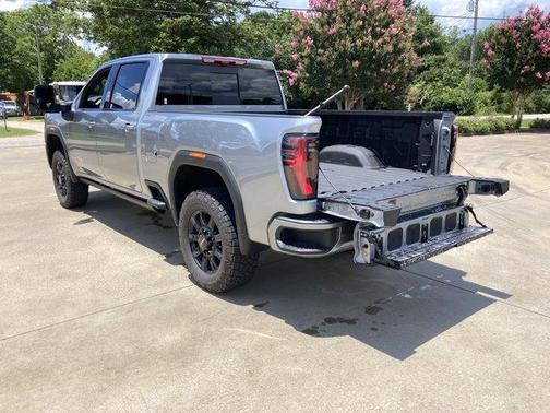 2025 GMC Sierra 2500 AT4