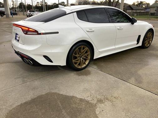 2022 Kia Stinger GT-Line