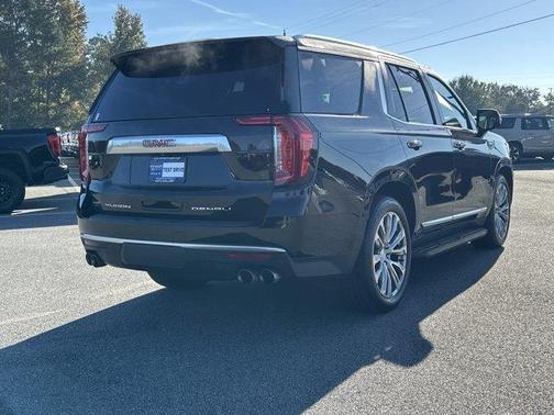 Onyx Black 2024 GMC Yukon Denali