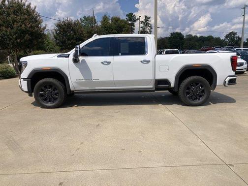 2025 GMC Sierra 2500 Denali Ultimate