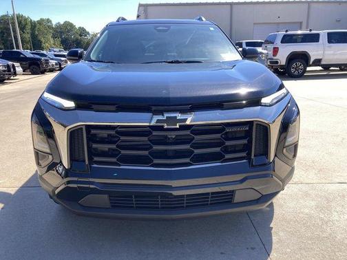 Mosaic Black Metallic 2026 Chevrolet Equinox ACTIV