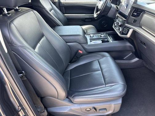 Blue Metallic 2024 Ford Expedition Max XLT