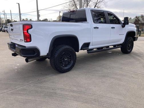 2025 Chevrolet Silverado 2500 ZR2