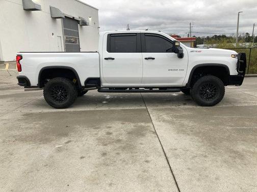 2025 Chevrolet Silverado 2500 ZR2