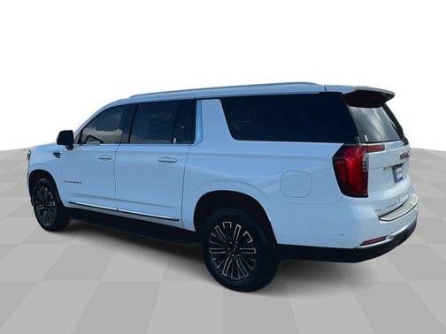 2025 GMC Yukon XL Elevation