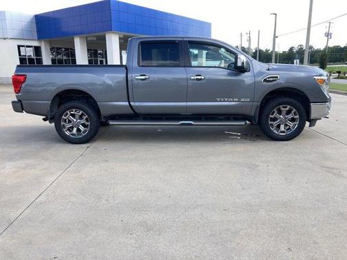 2018 Nissan Titan XD SL