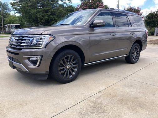 Stone Gray Metallic 2019 Ford Expedition Limited