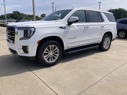 Summit White 2022 GMC Yukon SLT