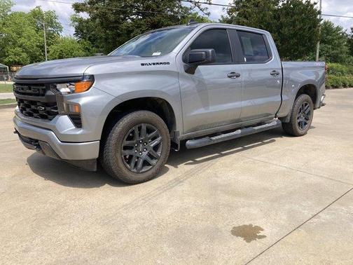 Sterling Gray Metallic 2024 Chevrolet Silverado 1500 Custom