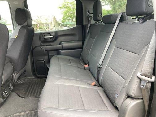Sterling Gray Metallic 2024 Chevrolet Silverado 1500 Custom