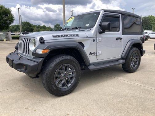 Silver Zynith Clearcoat 2024 Jeep Wrangler Sport