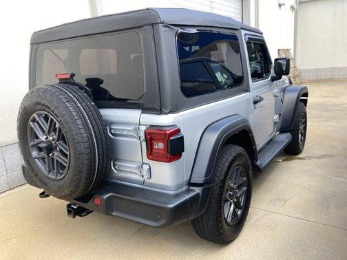 Silver Zynith Clearcoat 2024 Jeep Wrangler Sport