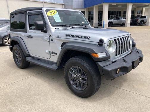 Silver Zynith Clearcoat 2024 Jeep Wrangler Sport