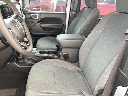 Silver Zynith Clearcoat 2024 Jeep Wrangler Sport