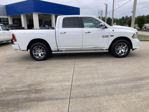 Bright White Clearcoat 2017 RAM 1500 Longhorn