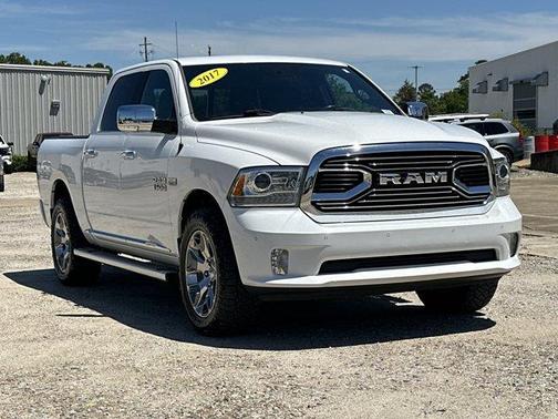 Bright White Clearcoat 2017 RAM 1500 Longhorn