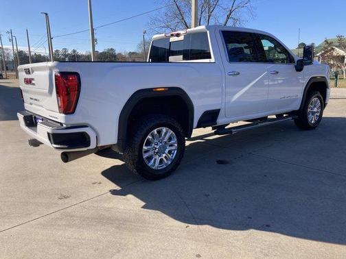 2023 GMC Sierra 2500 Denali