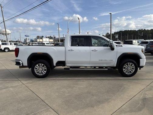 2023 GMC Sierra 2500 Denali