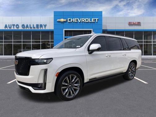 Crystal White Tri-Coat 2021 Cadillac Escalade ESV Sport