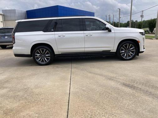 Crystal White Tri-Coat 2021 Cadillac Escalade ESV Sport