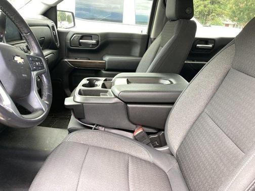 Metallic 2019 Chevrolet Silverado 1500 LT