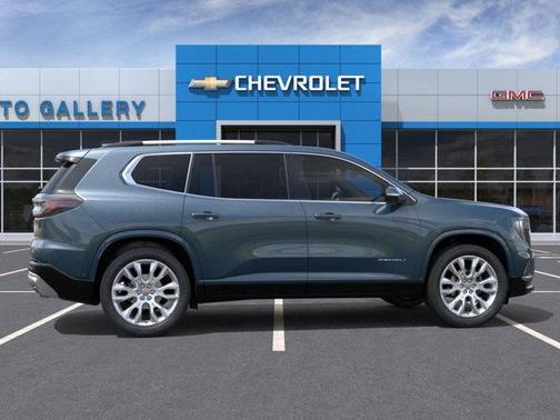 2025 GMC Acadia Denali