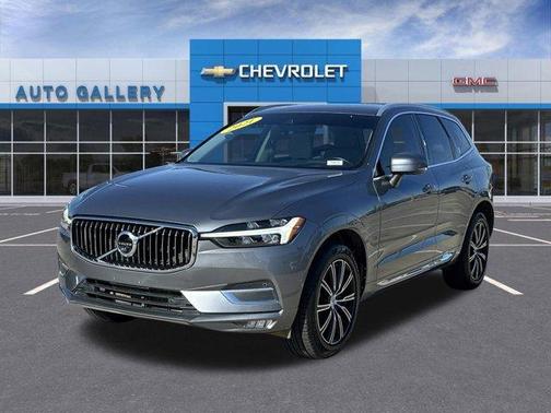 Gray 2021 Volvo XC60 T6 Inscription