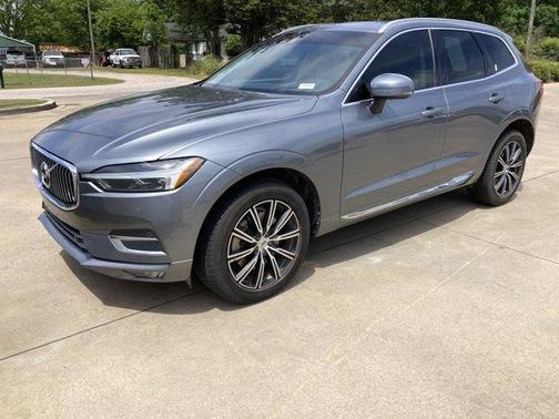 Gray 2021 Volvo XC60 T6 Inscription