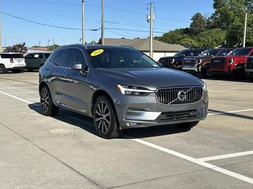 Gray 2021 Volvo XC60 T6 Inscription