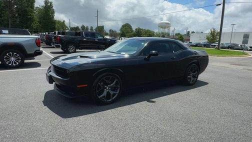 2020 Dodge Challenger SXT
