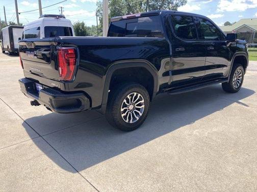 Ebony Twilight Metallic 2022 GMC Sierra 1500 Limited AT4
