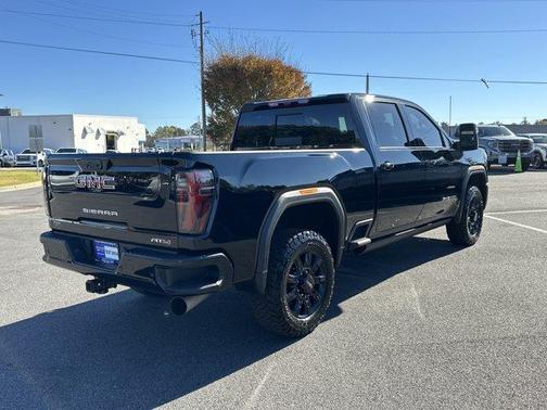 2025 GMC Sierra 2500 AT4