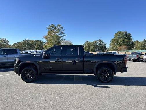 2025 GMC Sierra 2500 AT4