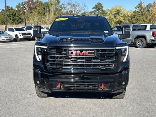 2025 GMC Sierra 2500 AT4