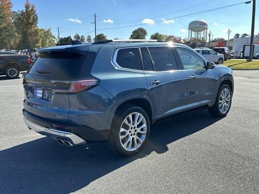 2025 GMC Acadia Denali