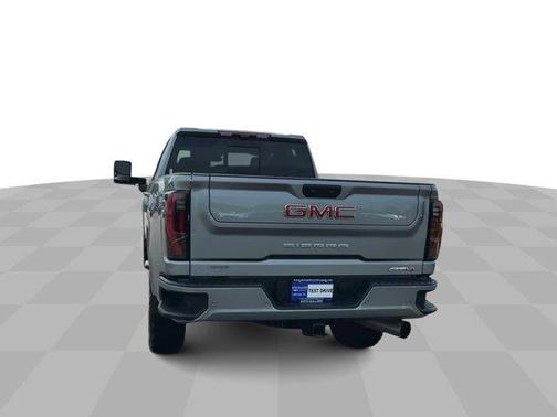 2025 GMC Sierra 3500 AT4