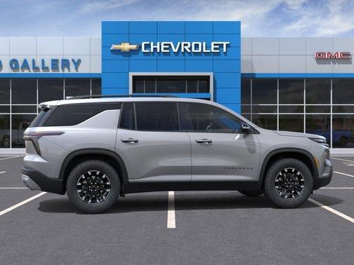 Sterling Gray Metallic 2026 Chevrolet Traverse Z71