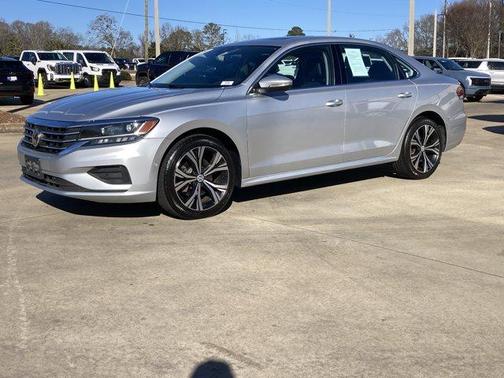 2020 Volkswagen Passat 2.0T SEL