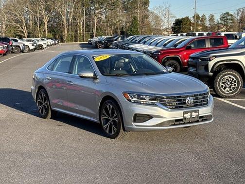 2020 Volkswagen Passat 2.0T SEL