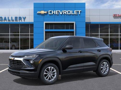 Mosaic Black Metallic 2026 Chevrolet Trailblazer LS