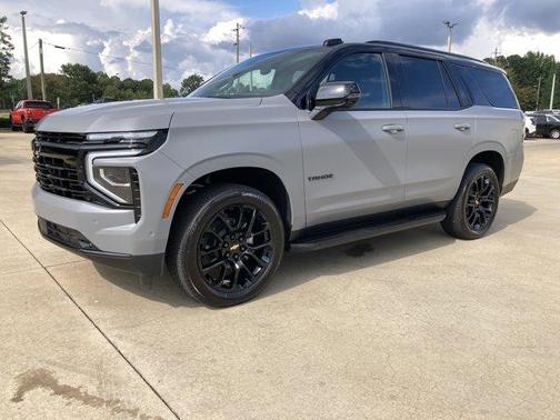 2025 Chevrolet Tahoe RST