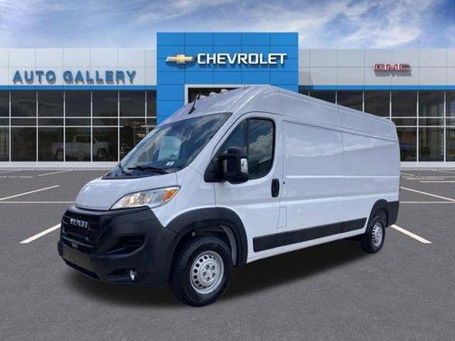Bright White Clearcoat 2024 RAM ProMaster 2500 High Roof
