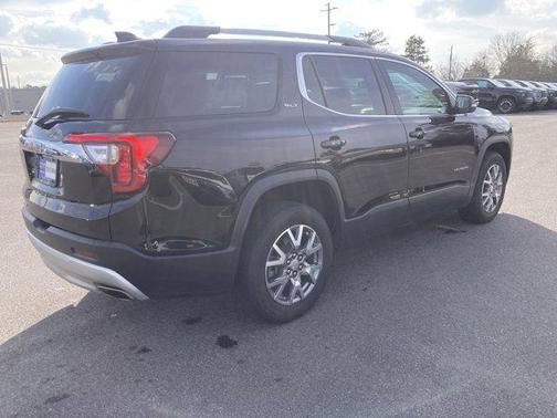 2021 GMC Acadia SLT