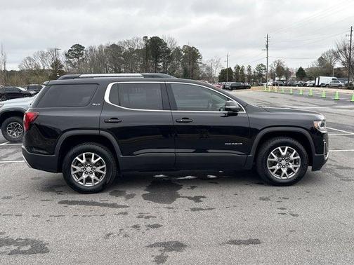 2021 GMC Acadia SLT