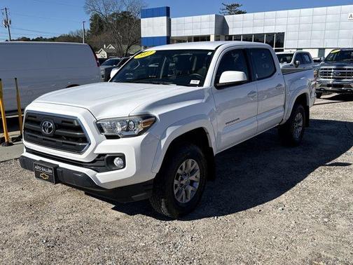 2017 Toyota Tacoma 